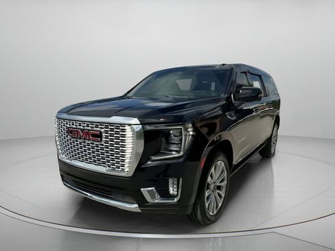 Used 2022 GMC Yukon XL Denali w/ Max Trailering Package RWD image 11