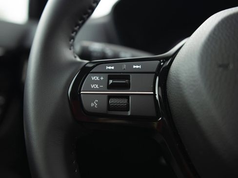 Used 2026 Honda CR-V EX-L image 6