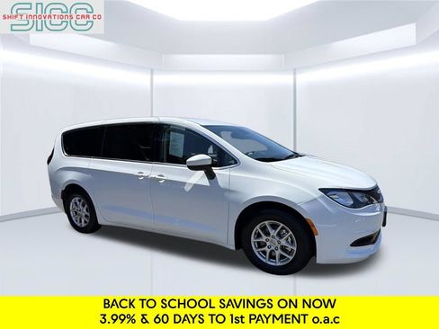 Used 2023 Chrysler Voyager LX FWD image 9