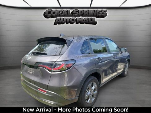 Used 2026 Honda HR-V LX image 2