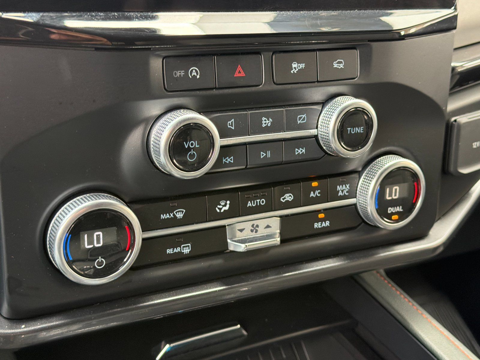 Used 2024 Ford Expedition Timberline AWD/4WD image 23