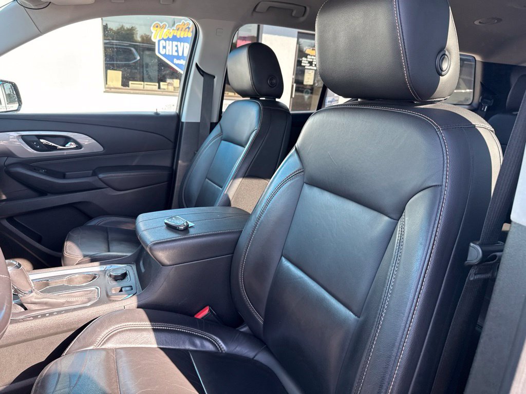 Used 2020 Chevrolet Traverse LT FWD image 33