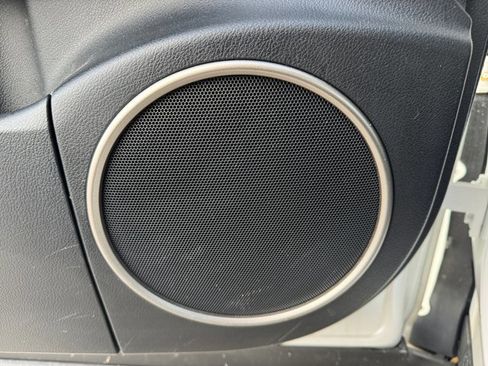 Used 2022 Lexus RX 450hL Luxury image 19