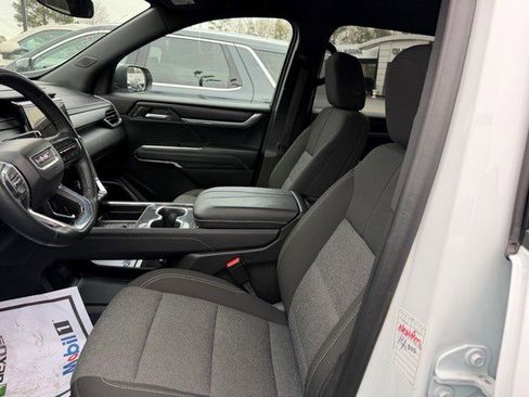 Certified 2025 GMC Acadia Elevation image 19