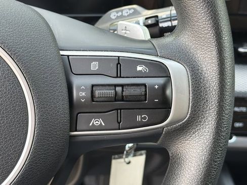 Used 2023 Kia Sportage LX AWD/4WD image 25