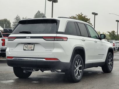 New 2025 Jeep Grand Cherokee Limited w/ Trailer Tow Package