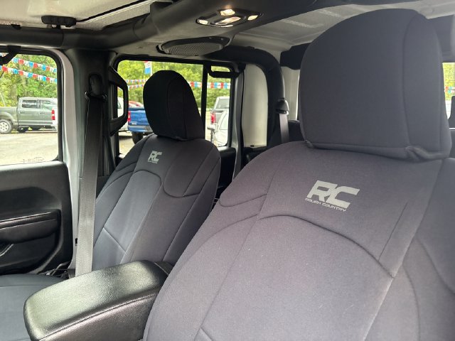 Used 2021 Jeep Gladiator Sport w/ Trailer Tow Package AWD/4WD image 9