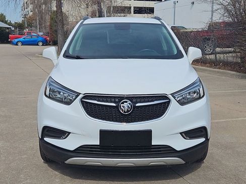 Used 2020 Buick Encore Preferred image 2