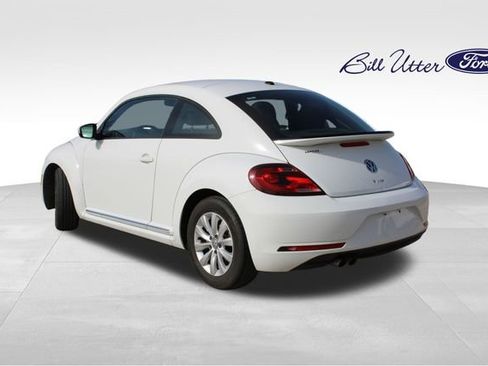 Used 2019 Volkswagen Beetle 2.0T S image 7