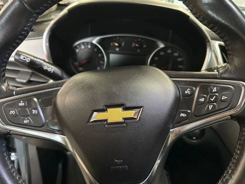 Used 2019 Chevrolet Equinox LT AWD/4WD image 48