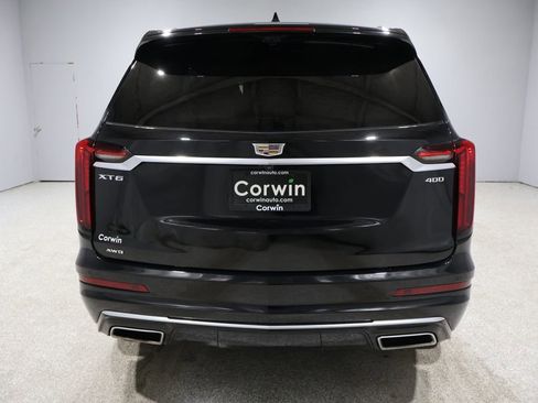 Used 2021 Cadillac XT6 Premium Luxury image 3