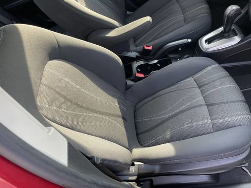 Used 2016 Chevrolet Sonic LT image 11