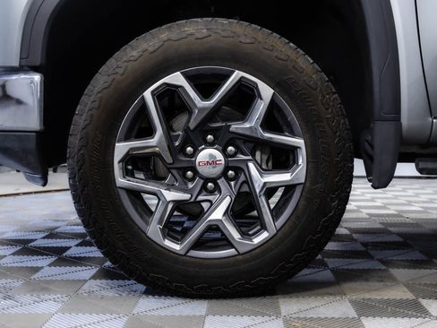 Used 2024 GMC Sierra 1500 SLT w/ SLT Premium Plus Package AWD/4WD image 49