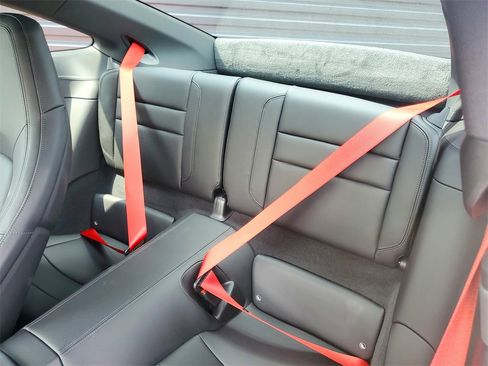 Certified 2025 Porsche 911 Carrera image 15