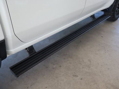 Used 2022 Chevrolet Silverado 2500 High Country image 53