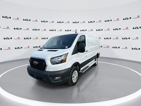 Used 2024 Ford Transit 250 Low Roof w/ Exterior Upgrade Package RWD image 4