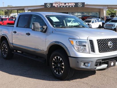 Used 2019 Nissan Titan PRO-4X w/ Pro-4x Convenience Package