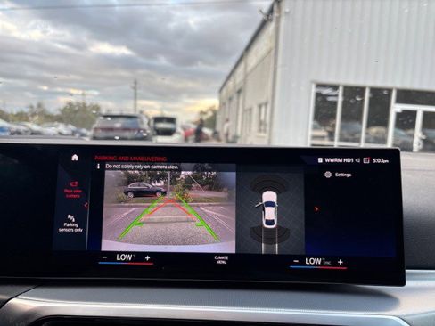 Used 2023 BMW i4 eDrive40 w/ Premium Package image 28