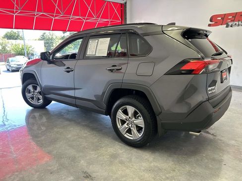 Used 2025 Toyota RAV4 XLE w/ Convenience Package FWD image 6