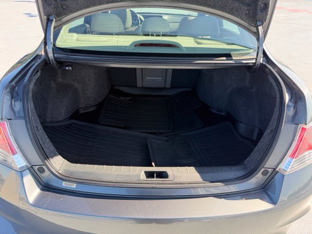 Used 2010 Honda Accord EX-L image 9