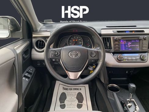 Used 2013 Toyota RAV4 XLE AWD/4WD image 12