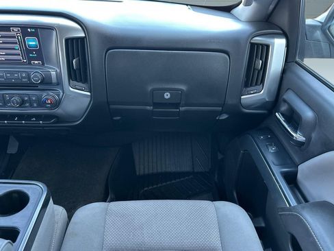 Used 2017 Chevrolet Silverado 1500 LT w/ High Desert Package AWD/4WD image 29