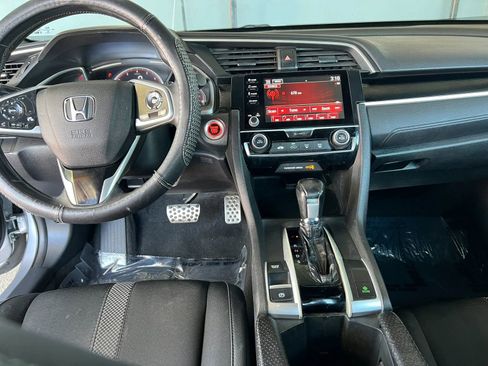 Used 2019 Honda Civic Sport image 11
