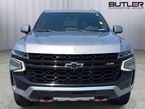 Used 2023 Chevrolet Tahoe Z71 w/ Luxury Package AWD/4WD image 9