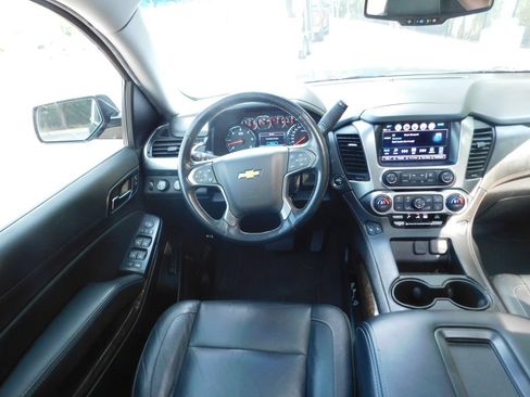Certified 2019 Chevrolet Tahoe LT AWD/4WD image 2