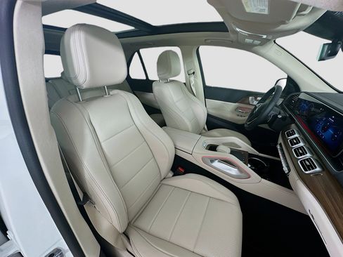 Certified 2026 Mercedes-Benz GLE 450 4MATIC image 36