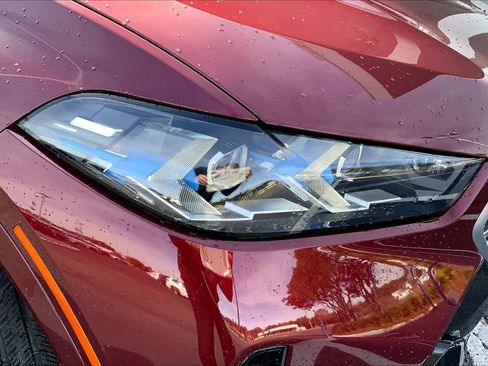 Certified 2025 BMW X6 xDrive40i image 26