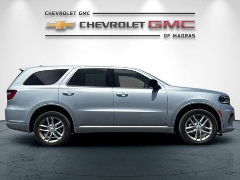 Used 2025 Dodge Durango GT AWD/4WD image 2