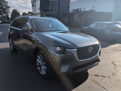 New 2026 MAZDA CX-90 3.3 Turbo w/ Preferred Package AWD/4WD image 2