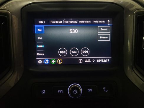 Used 2022 Chevrolet Silverado 1500 Custom AWD/4WD image 25