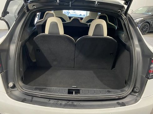 Used 2020 Tesla Model X Long Range image 8