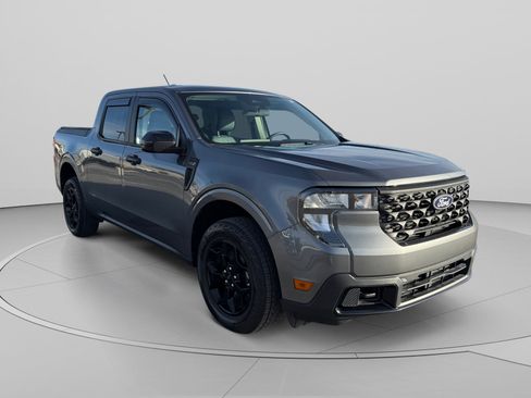 Used 2025 Ford Maverick XLT w/ XLT Luxury Package image 7