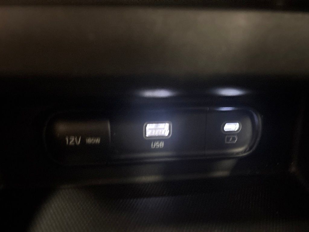 Used 2024 Kia Seltos S AWD/4WD image 14