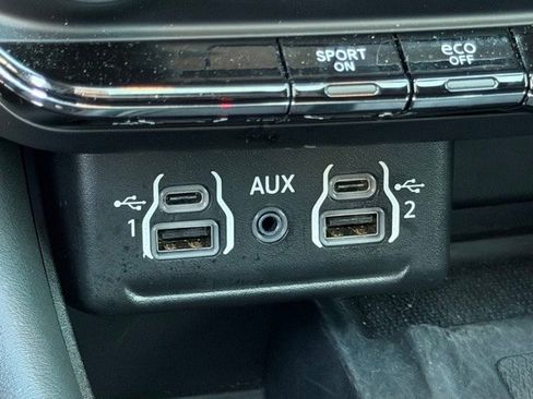 Used 2023 Dodge Durango R/T image 24