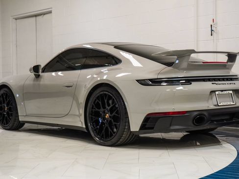 Used 2024 Porsche 911 Carrera 4 GTS AWD/4WD image 30