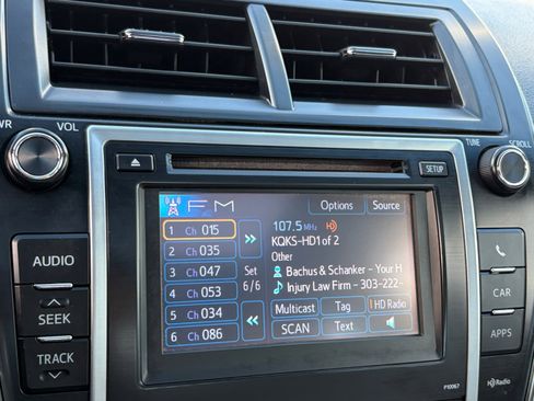 Used 2012 Toyota Camry XLE w/ Leather Pkg FWD image 23
