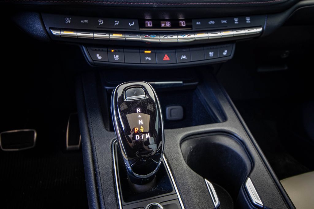 Used 2020 Cadillac XT4 Sport AWD/4WD image 33