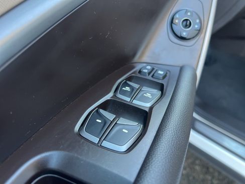 Used 2017 Hyundai Santa Fe Sport w/ Cargo Package image 12