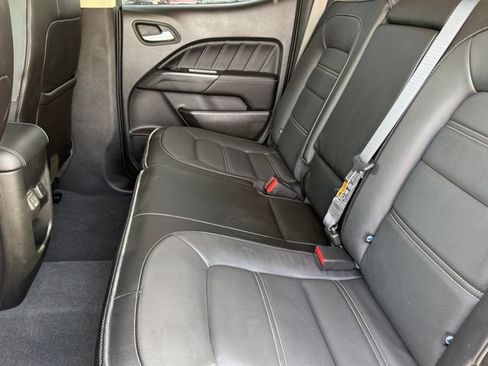 Used 2022 GMC Canyon Denali RWD image 26