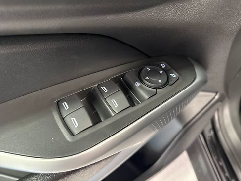 New 2026 Chevrolet Trax RS FWD image 31