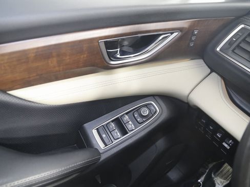 Used 2022 Subaru Ascent Touring image 30