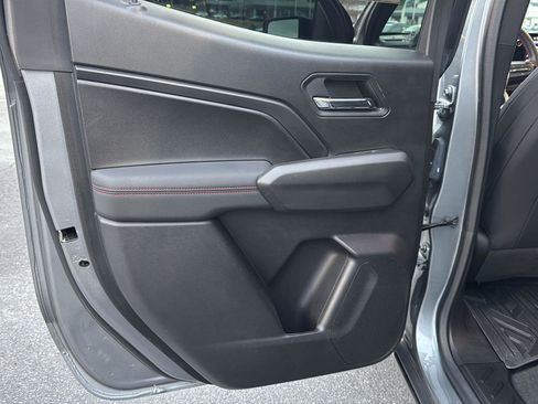 Used 2023 Chevrolet Colorado Z71 w/ Z71 Convenience Package 2 image 15