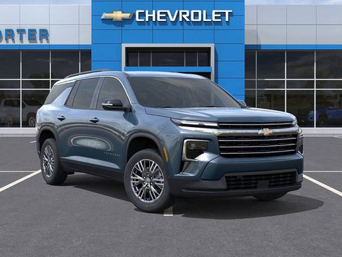 New 2025 Chevrolet Traverse LT w/ Driver Confidence Package image 7