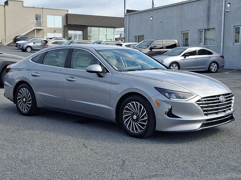 Certified 2023 Hyundai Sonata SEL FWD image 3