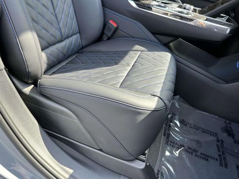 New 2026 Cadillac Escalade IQ Sport 1 w/ LPO, ONYX Package image 9