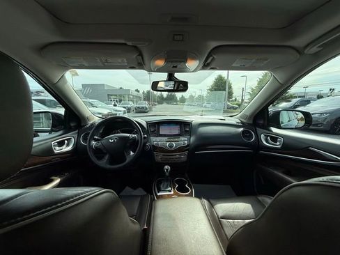 Used 2019 INFINITI QX60 Luxe w/ Sensory Package AWD/4WD image 2